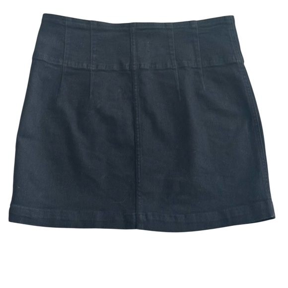 FREE PEOPLE FP Classic BlacK mini Skirt Zipper Stretchy Size 32 Casual Party XL - Picture 2 of 4